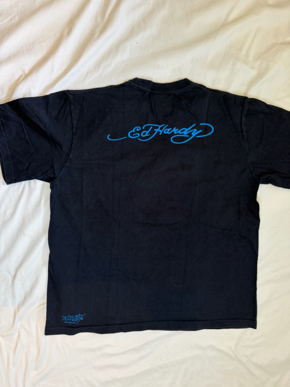 Ed Hardy Black T-Shirt with Blue and Orange Graphic - Picture 5 of 7